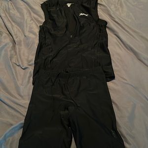 Size S zoot triathlon kit- excellent used condition
